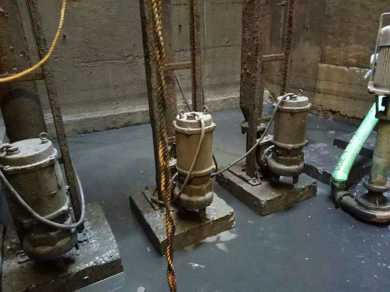 扶绥污水池清理